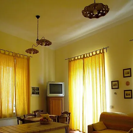 Agon Taormina