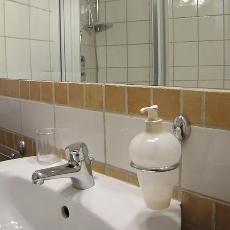 Agon טאורמינה